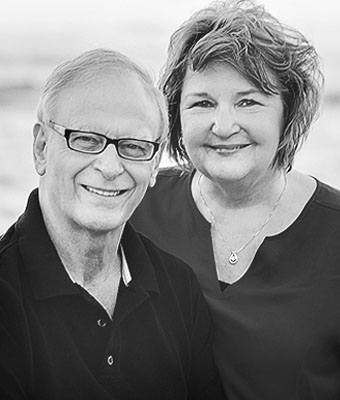 Couple Celebrates 45th